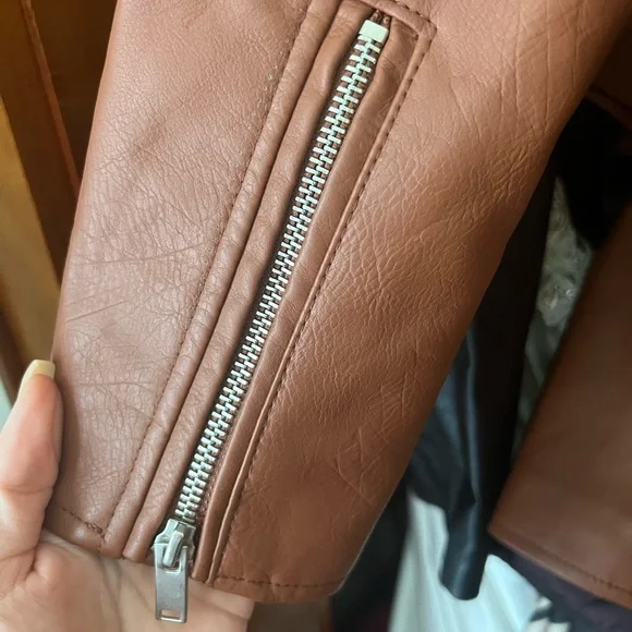7 For All ManKind- faux leather jacket - Picture 10 of 10